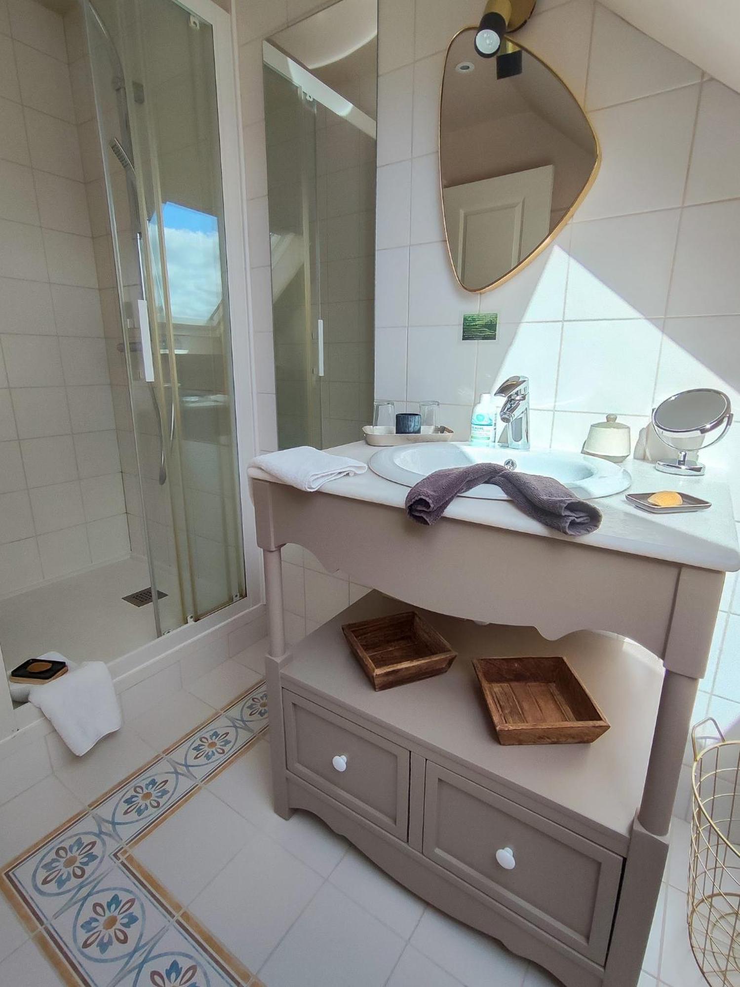 Demeure Du Porzou, Chambres D'Hotes De Charme Dans Demeure D'Exception, Parc Paysager, Spa, Massages, Proche Paimpol, Classe 4 Epis Yvias Exterior foto