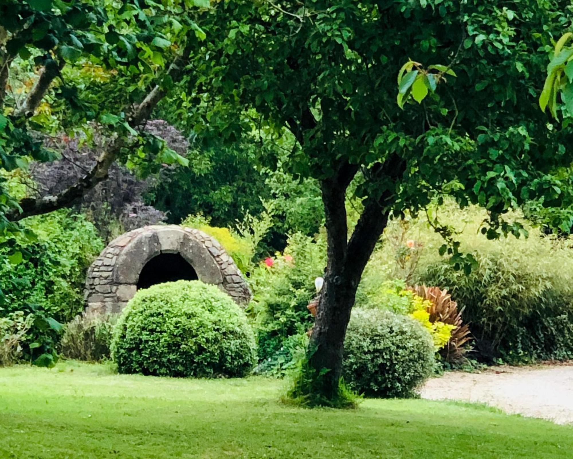 Demeure Du Porzou, Chambres D'Hotes De Charme Dans Demeure D'Exception, Parc Paysager, Spa, Massages, Proche Paimpol, Classe 4 Epis Yvias Exterior foto